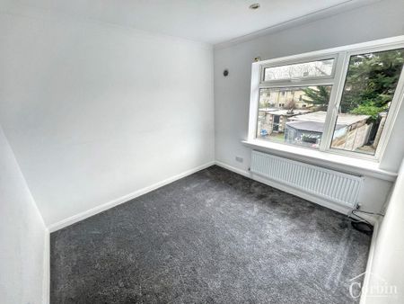 2 bedroom semi-detached house to rent - Photo 2