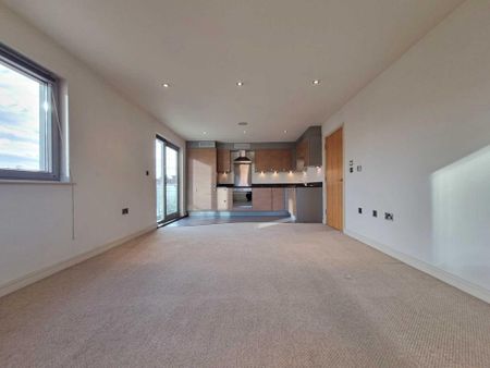 2 bedroom apartment to rent - Photo 3