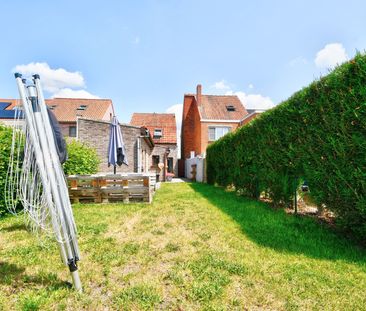 Huis te huur in Evergem - Photo 1