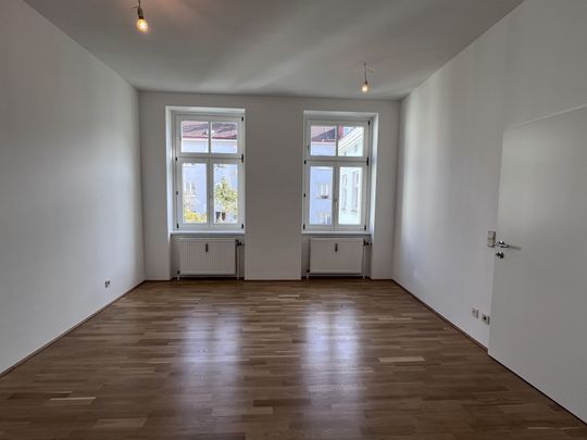 SONNIGE 2-ZIMMER WOHNUNG MIT TERRASSE! - Foto 1