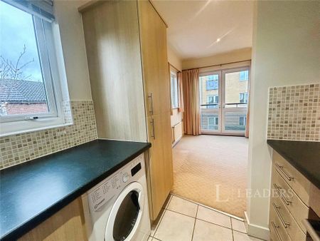 2 bedroom flat to rent - Photo 5