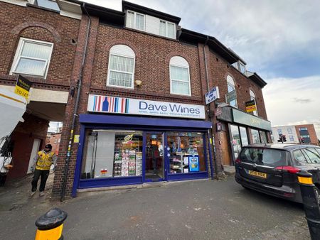 2 bedroom flat to rent - Photo 2