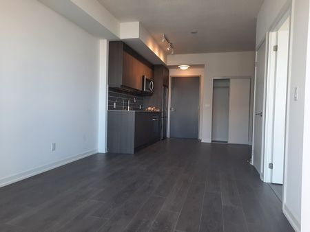 One plus den condo for rent in Norh York - Photo 4