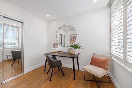 Prestigious Harbourside Penthouse - Photo 3