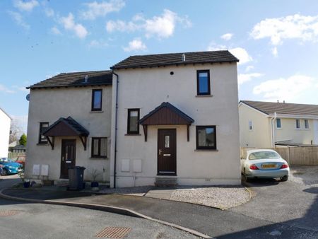 2 bedroom end of terrace house to rent - Photo 4