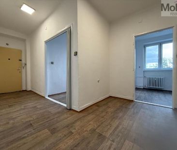 Pronájem bytu 2+1 52 m2 - Photo 1