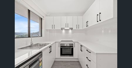 Renovated 2 Bedroom Unit - Move In Ready - Photo 4