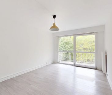 Location Appartement 3 pièces 62 m2 à Évry-Courcouronnes - Photo 2