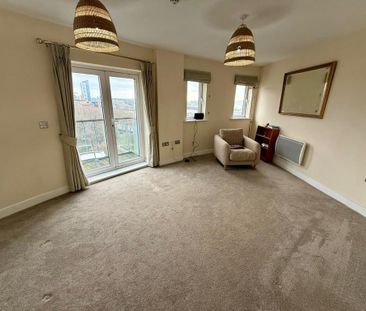 2 bedroom flat to rent - Photo 1