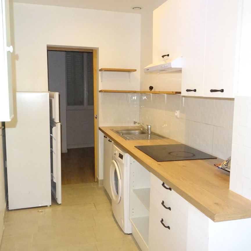 Location Appartement 2 pièces 46m² TOURNON SUR RHONE 07300 - Photo 1