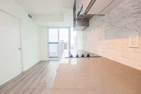 For Lease - 252 Church Street Unit# 4301, Toronto, Ontario - Photo 5