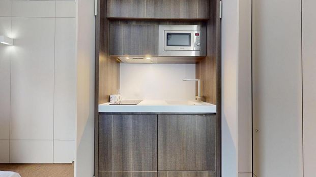 Studio to rent - Photo 1