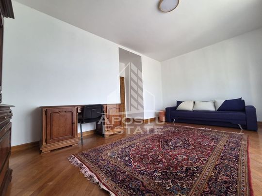 Vila 6 camere, zona GRADISTE - Fotografie 1