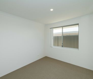 Near new and waiting for its next occupants - Photo 3