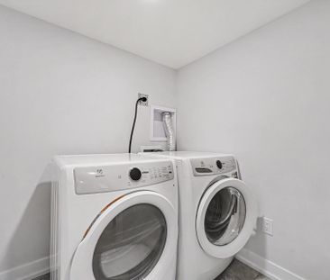 For Lease - 214 Anyolite Private, Barrhaven, Ontario - Photo 2