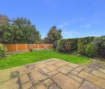 3 bedroom semi-detached house to rent - Photo 6