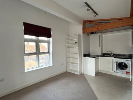 2 bedroom terraced house to rent - Photo 5