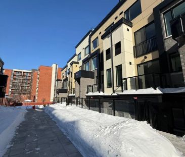 1680 Victoria Park Avenue #106 - Photo 2