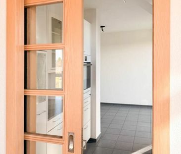 Maisonette apartment in the heart of Andelfingen - Photo 3