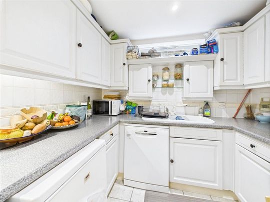 3 bedroom detached house to rent - Photo 1