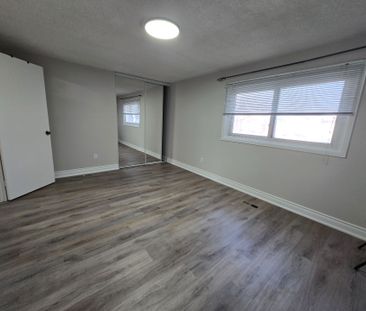 For Lease - 121 Purvis Crescent, Toronto, Ontario - Photo 4