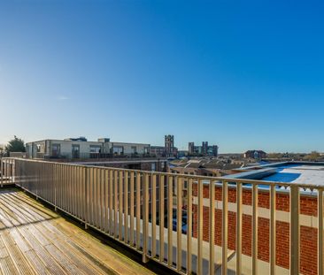 Penthouse, Medallion House, Joseph Terry Grove, York, YO23 1FL - Photo 1