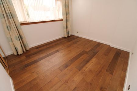 2 bedroom semi-detached house to rent - Photo 4