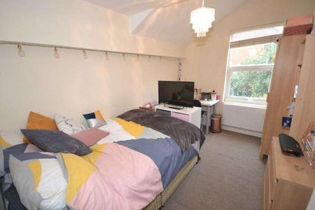 Grange Avenue, Reading, Berkshire, RG6 - Photo 3
