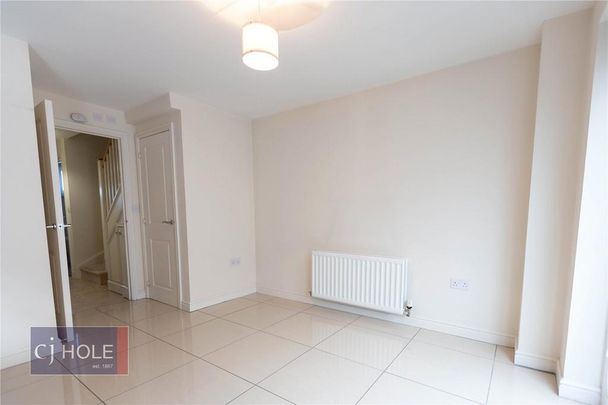 4 bedroom detached house to rent - Photo 1