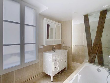Tout savoir sur cet appartement dans le quartier Elysées-Madeleine, à Paris 8ème - Photo 4