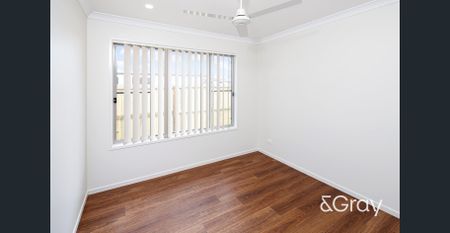 Big & Bright! - Photo 2