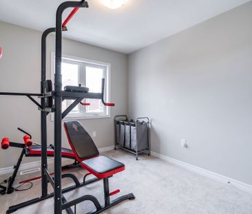 For Lease - 3355 Carding Mill Trail, Oakville, Ontario - Photo 1
