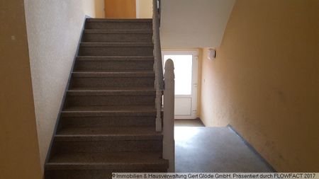 Geräumige 1-Raum-Wohnung mit Einbauküche im Erdgeschoss ab Dezember frei - Bebelstraße - Photo 3