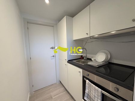 Alquiler Estudio en Urbanización - El Bosque, Villaviciosa De Odón - Photo 3