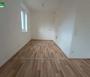 Unbefristete 2-Zimmer-Wohnung mit Eigengarten! - Foto 3