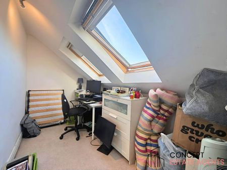 4 bedroom terraced house to rent - Photo 3