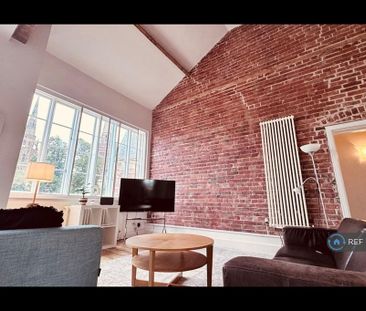 2 bedroom penthouse to rent - Photo 5