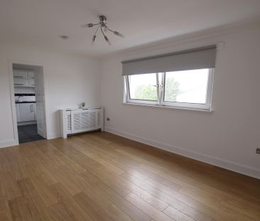 Forres Street, Summerston, Glasgow - Photo 1