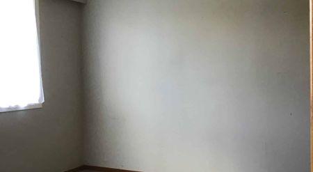 Cozy 2-Bedroom duplex style house for rent - Photo 5