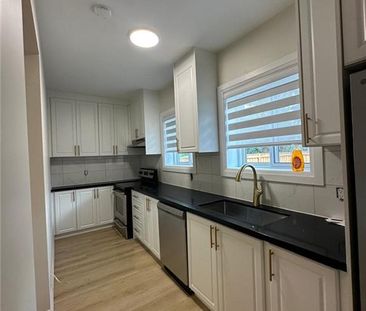 413 CONCESSION Street Unit# Main, Hamilton, Ontario, L9A1B8 - Photo 4