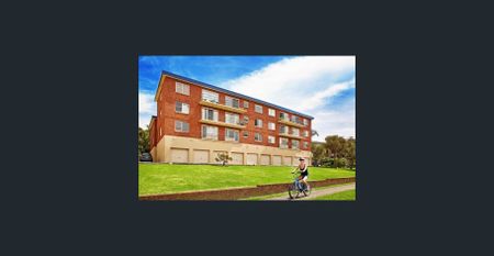 Sundrenched Haven - Photo 2