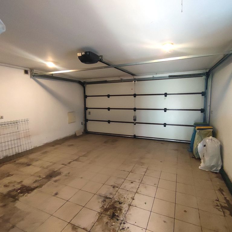 Dom wolnostojący, garaż, cicha uliczka - Фото 1