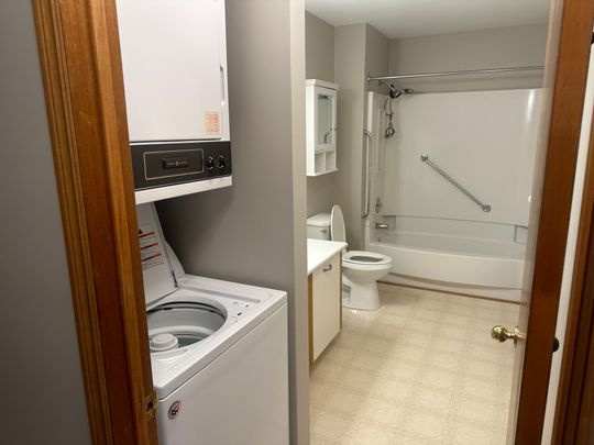 For Lease - 217 Sarah Court Unit# A, Shelburne, Ontario - Photo 1