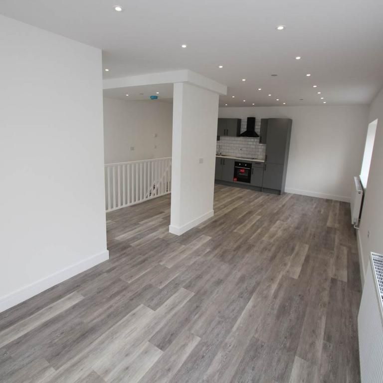 2 bedroom duplex to rent - Photo 1