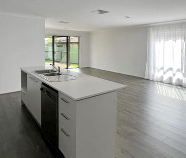 722 UNION ROAD, Glenroy NSW 2640 - House For Rent | Domain - Photo 4