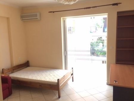 Studio/Γκαρσονιέρα για ενοικίαση Αγία Σοφία (Πάτρα) - Photo 5