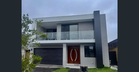 5 Bedrooms Brand New House for Rent in Airds - Photo 3