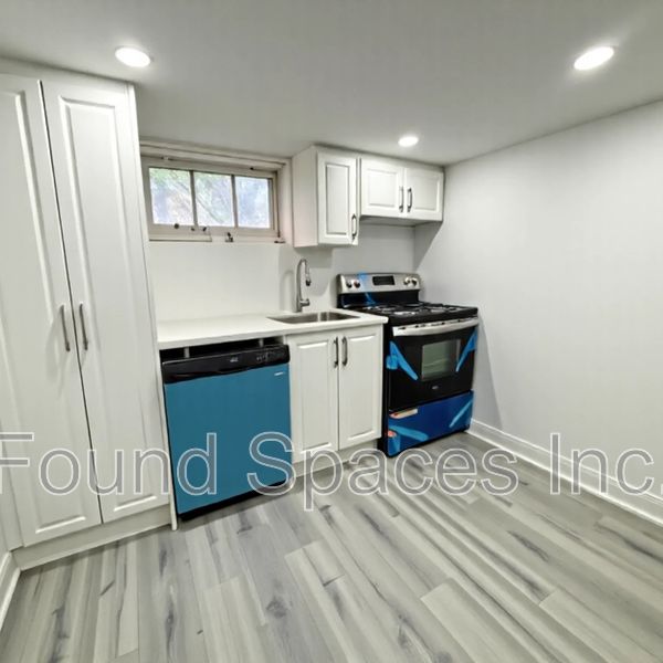 $1,249 / 1 br / 1 ba / 83 east ave S unit 8 - Photo 1