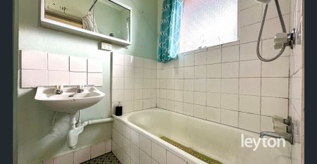 1 bedroom unit - Photo 2