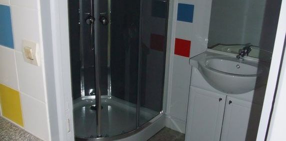 Location Appartement 1 pièce 20m² COUTANCES 50200 - Photo 2